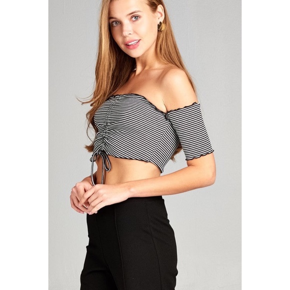 🎉HP🎉 Black Striped Off The Shoulder Crop Top - Picture 6 of 6